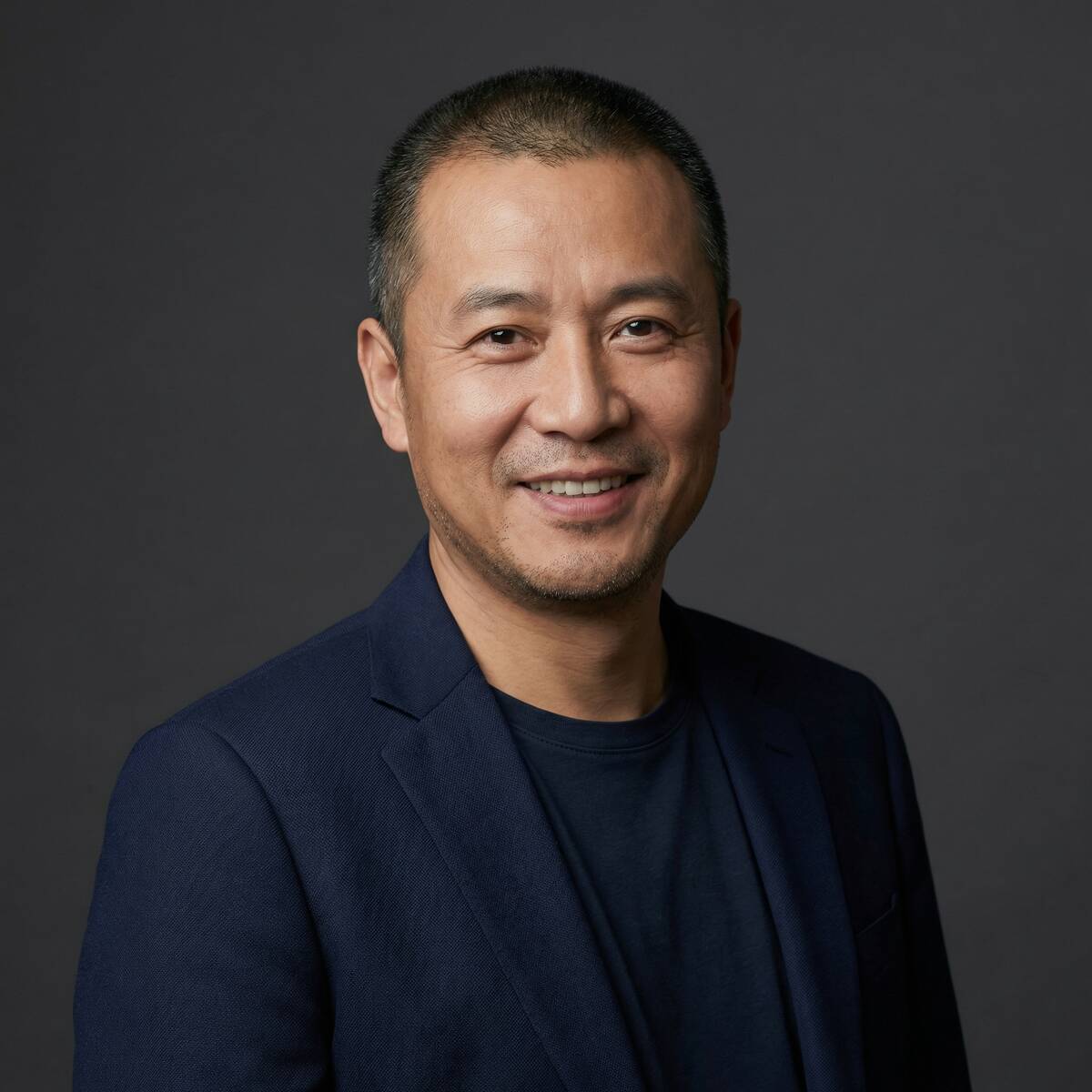 黑丝导演顾问张明远